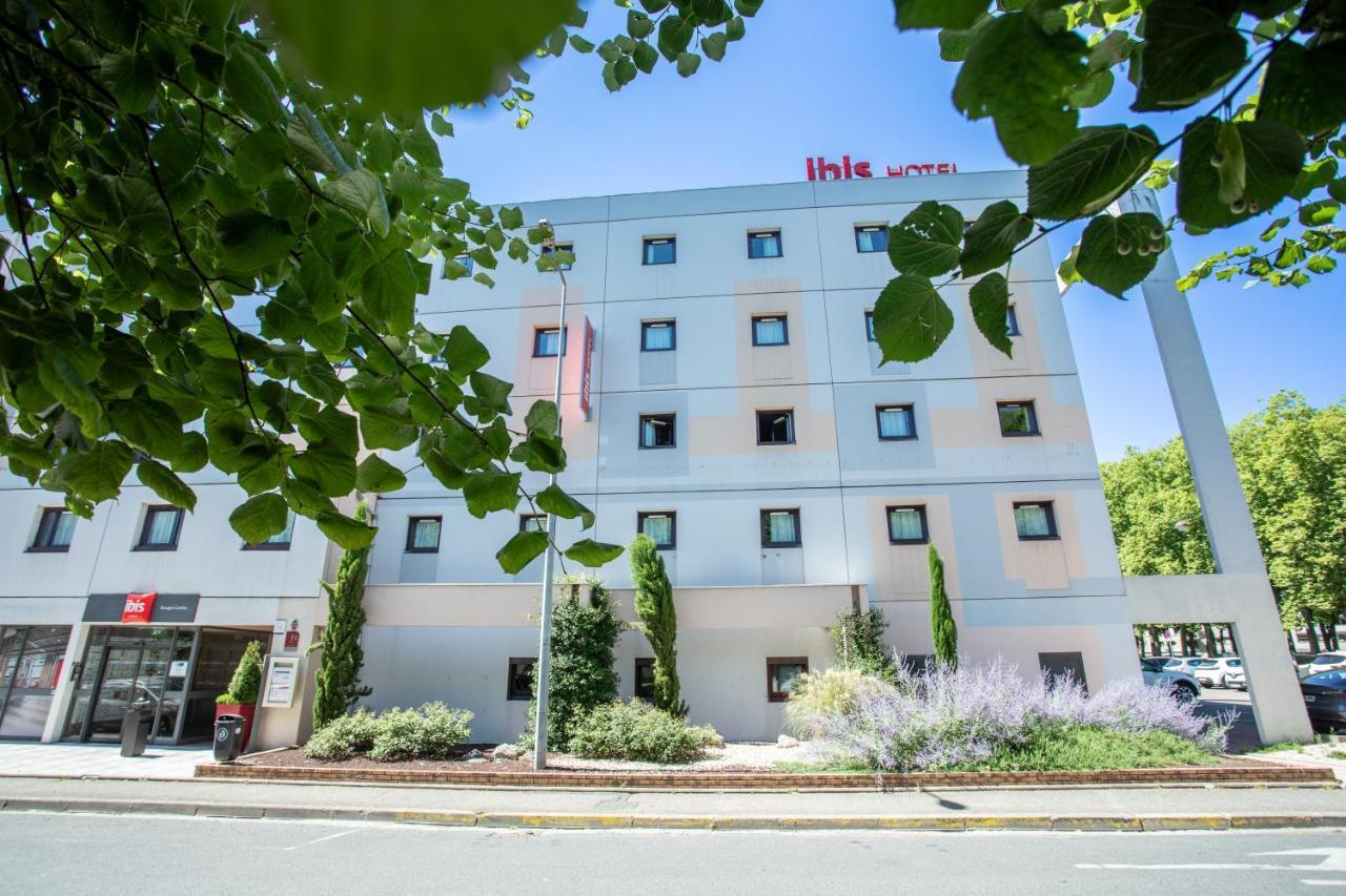 Отель Ibis Bourges Centre Экстерьер фото